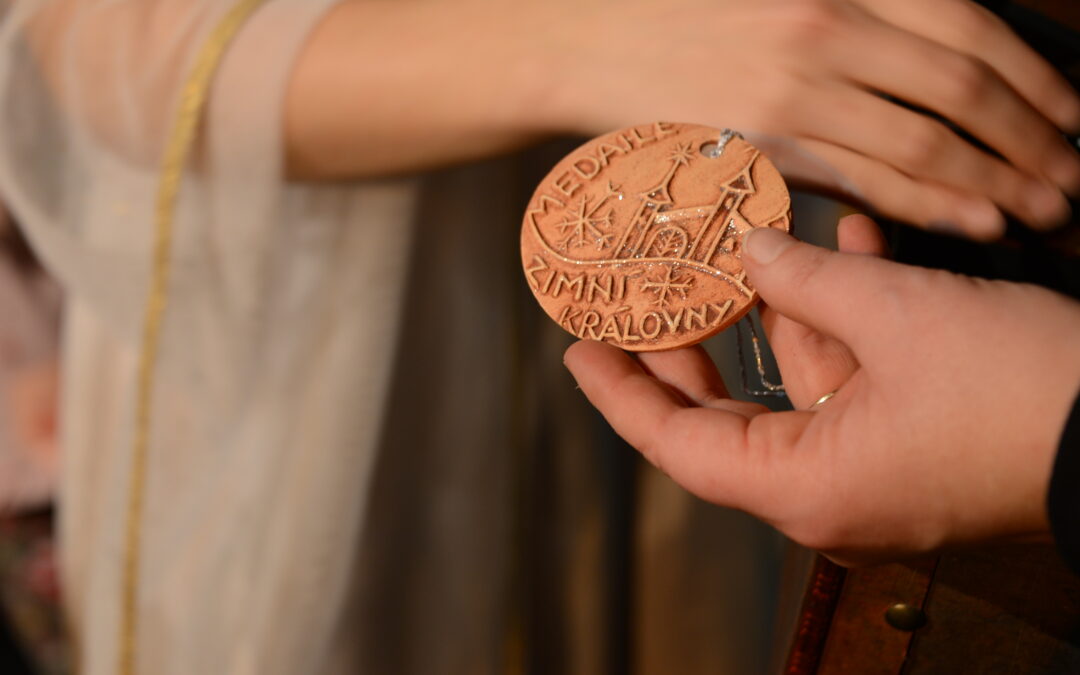 Předání námi vyrobených keramických medailí